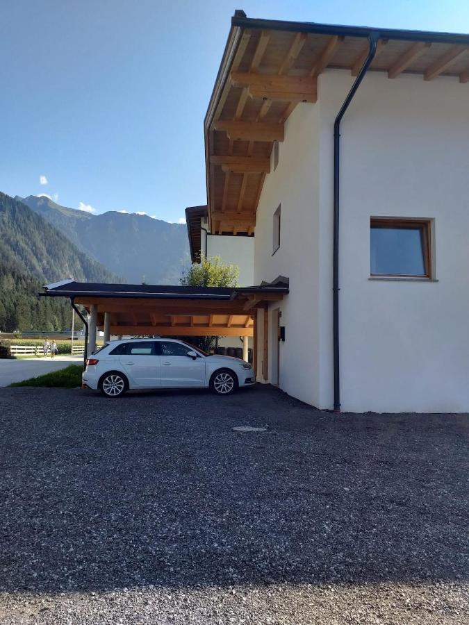 Grosszuegiges Apartment Georg Mayrhofen Barrierefrei Hollenzen Luaran gambar